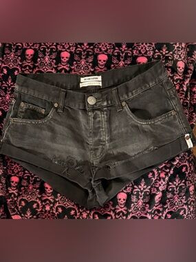 One Teaspoon Black Frayed Low-Rise Denim Shorts